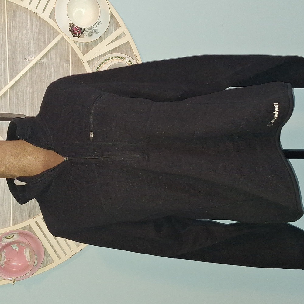 Cloudveil Black Fleece Pullover